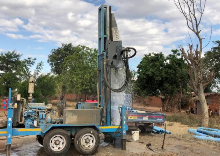 Drilling clean water wells for the people of Malawi